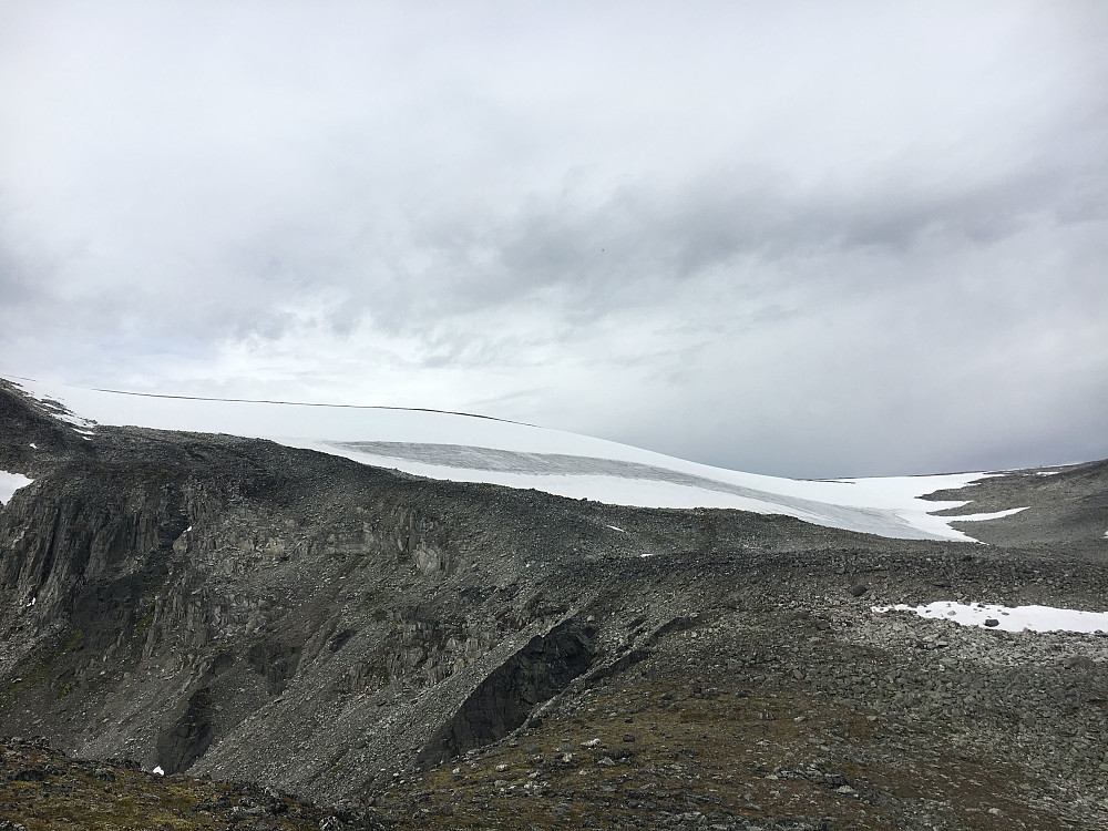 Greit å komme opp langs bre opp til Svorundfjellet.