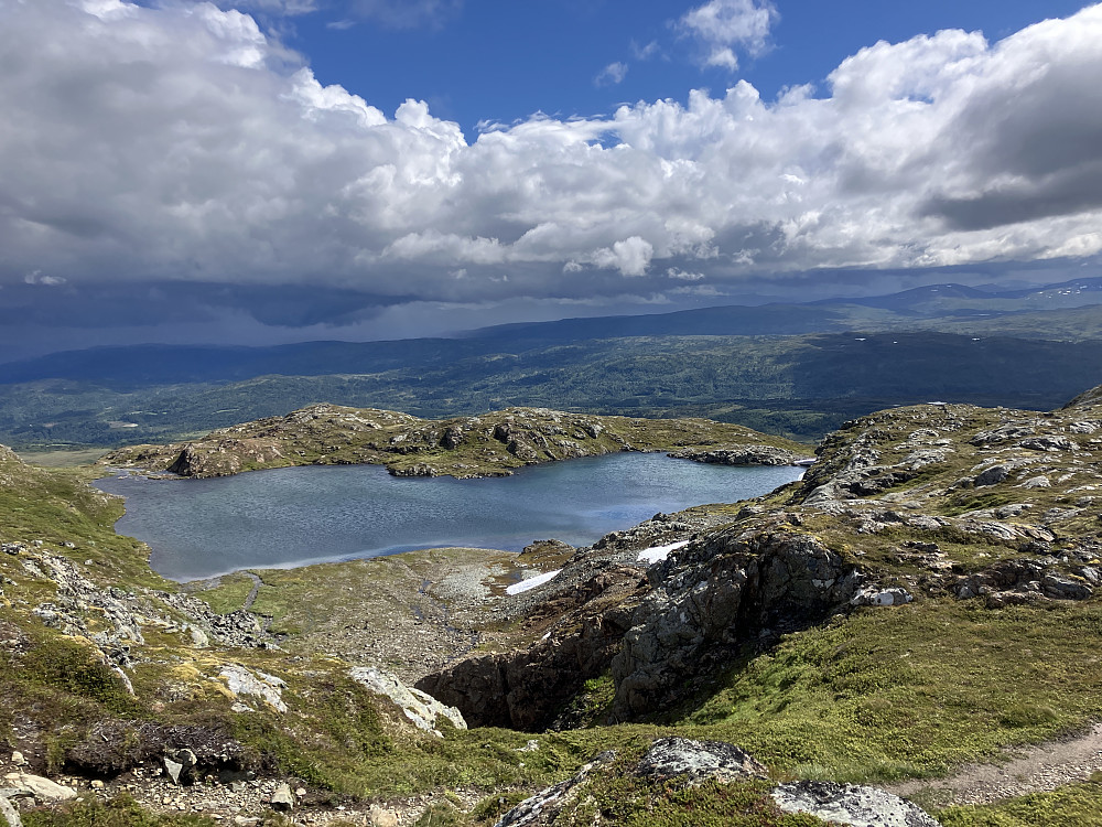 Fin utsikt ut på veg opp mot Resfjellet.