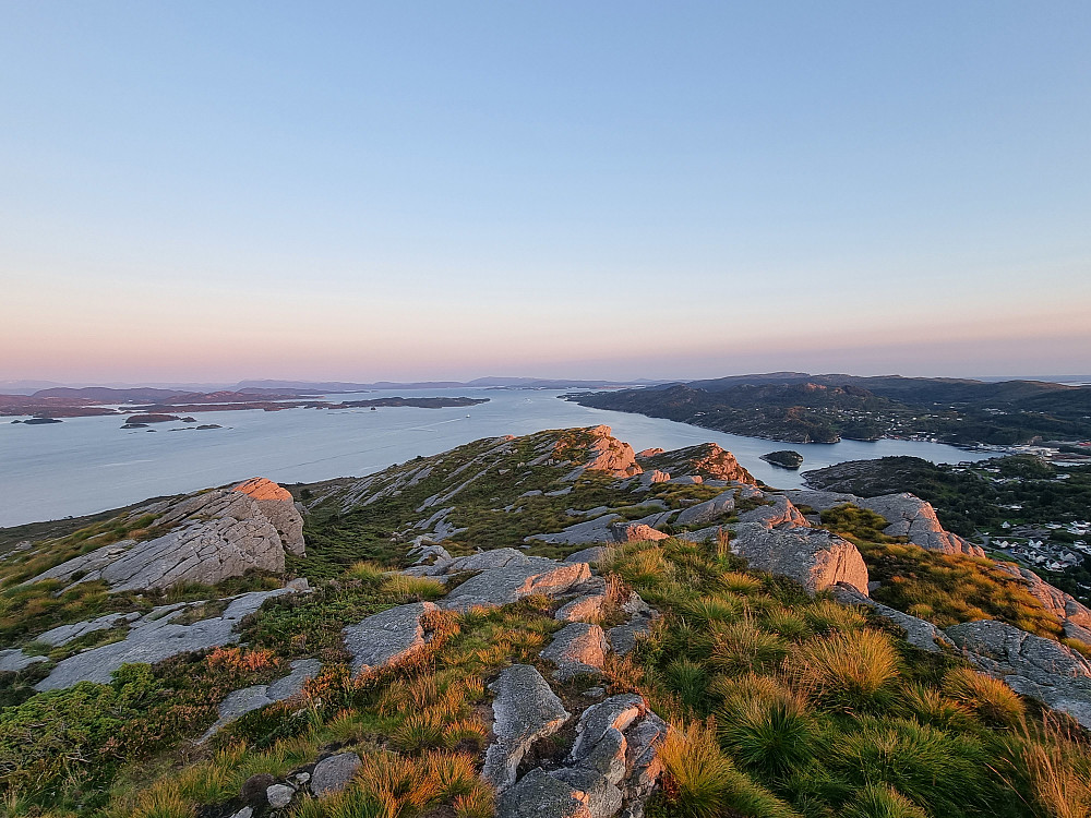 Fra Haganesfjellet mot sør.