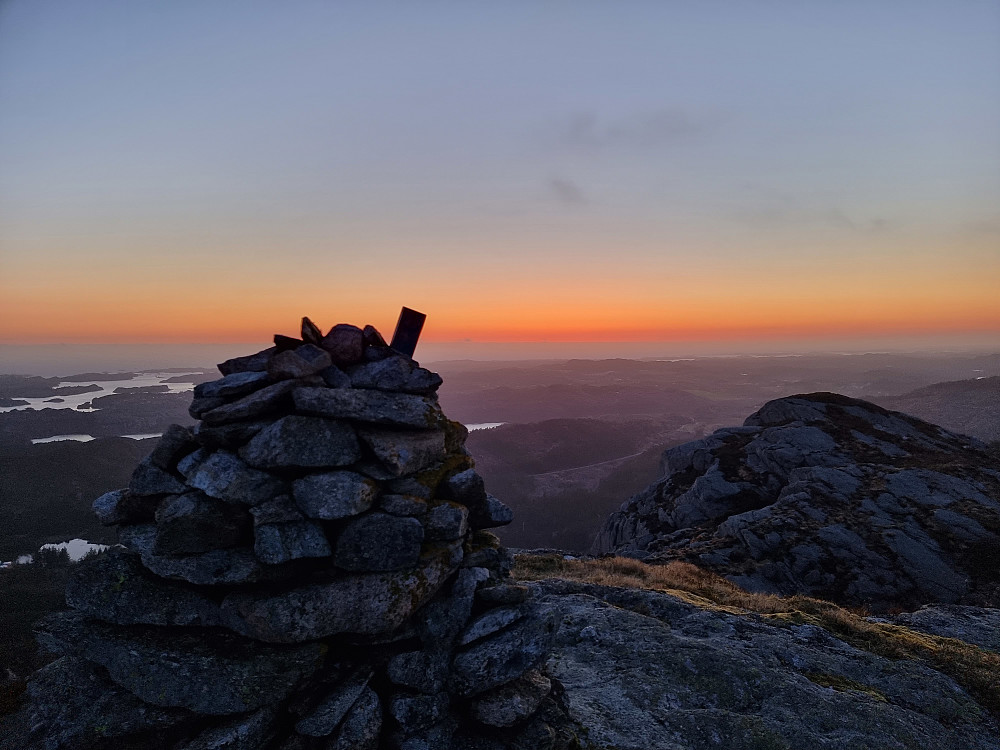 Fra Varden på Høgafjellet mot nordvest.
