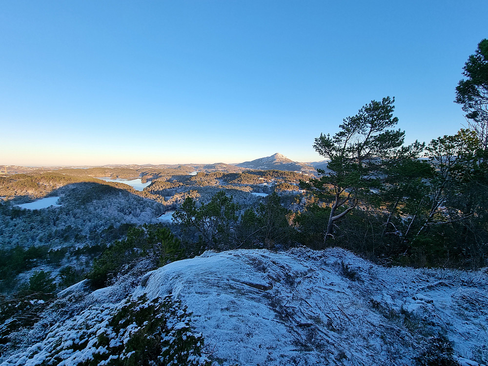 God utsikt fra et punkt litt nord for Store Kongshaugen.