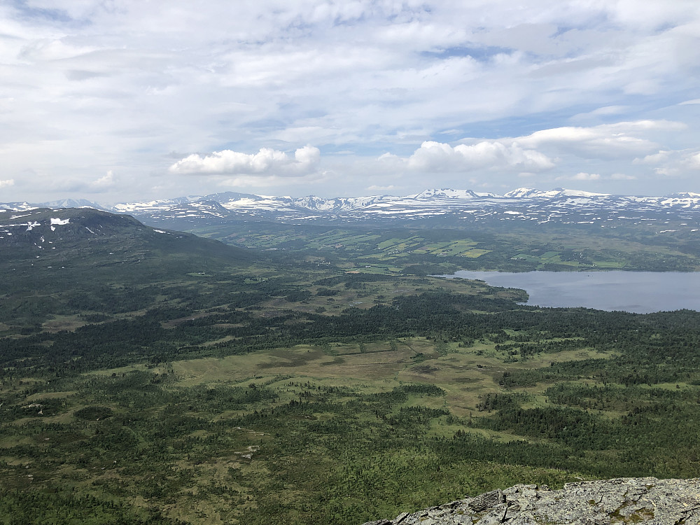 Nerskogbygda mot Trollheimen.