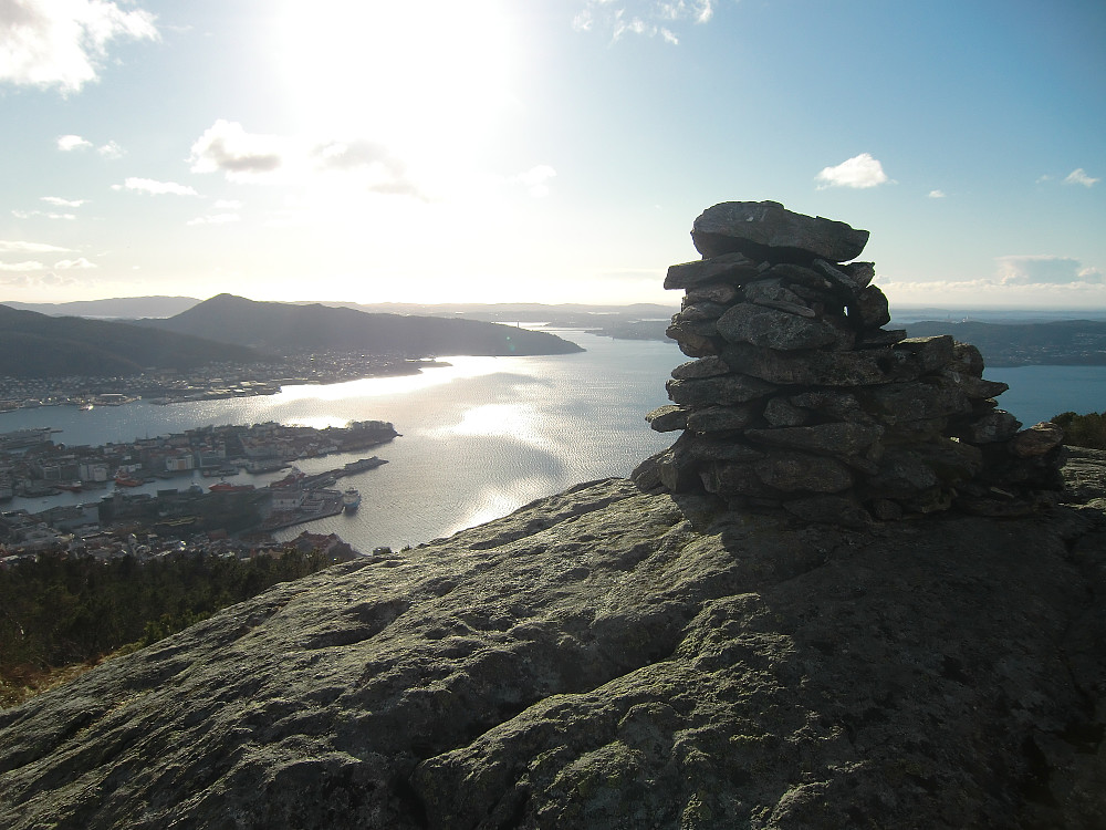 utsikt fra Sandviksfjellet 417
