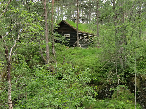 nyere hytte 
