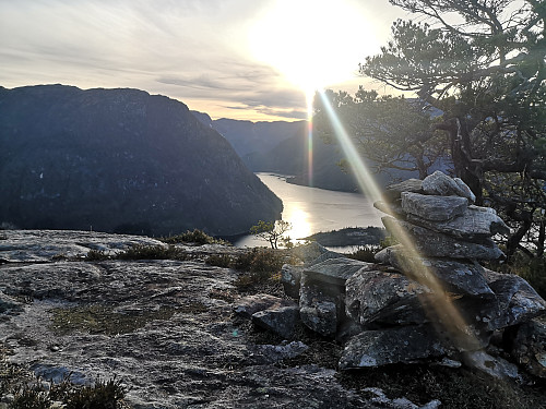 Kjerringefjellet utsiktspunkt og turmål