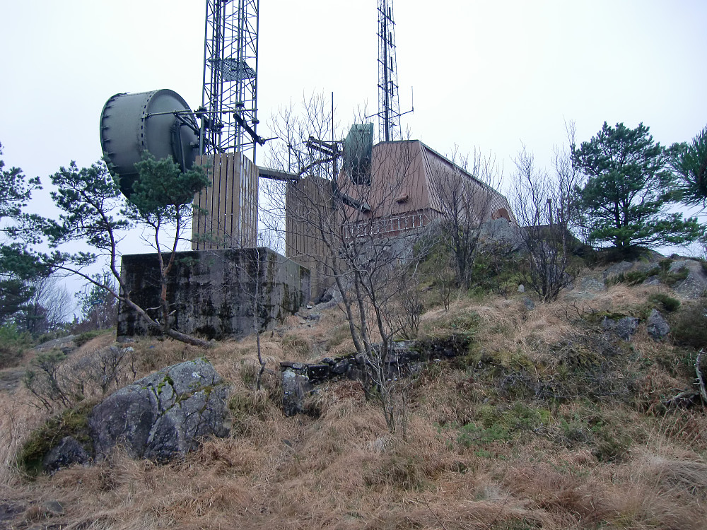 Lyseskarfjellet