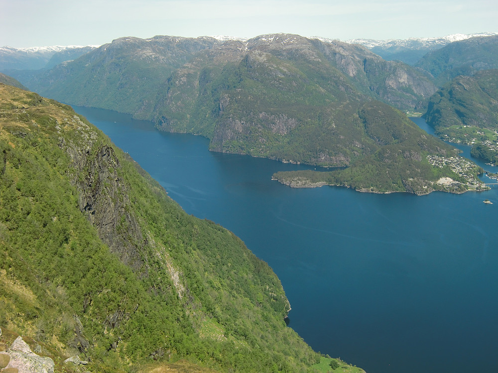 Veafjorden mot nord fra Varhaugen