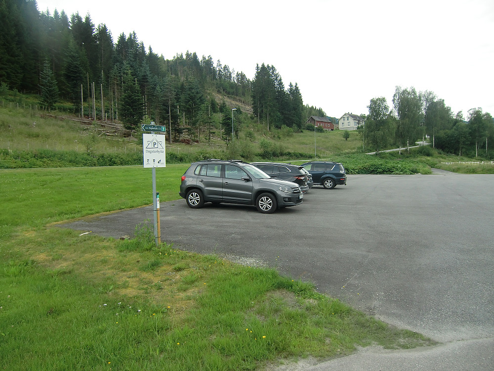 Dagsturhytta Ulvik P-plass