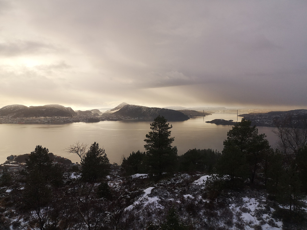 utsikt mot Lyderhorn fra Ørneberget