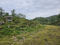 oppe ved veiens slutt, sti videre til stølen
