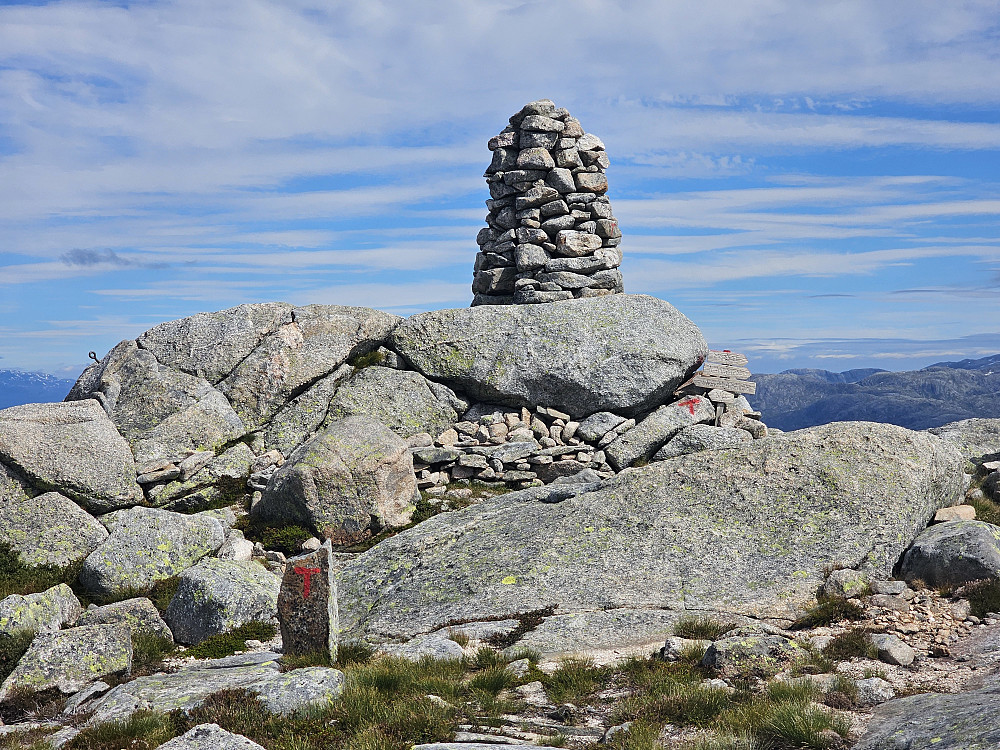 Nordlifjellet 972 