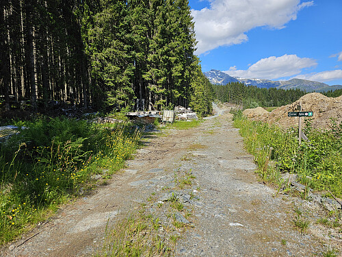 skiltet sti ved start til Andershovden