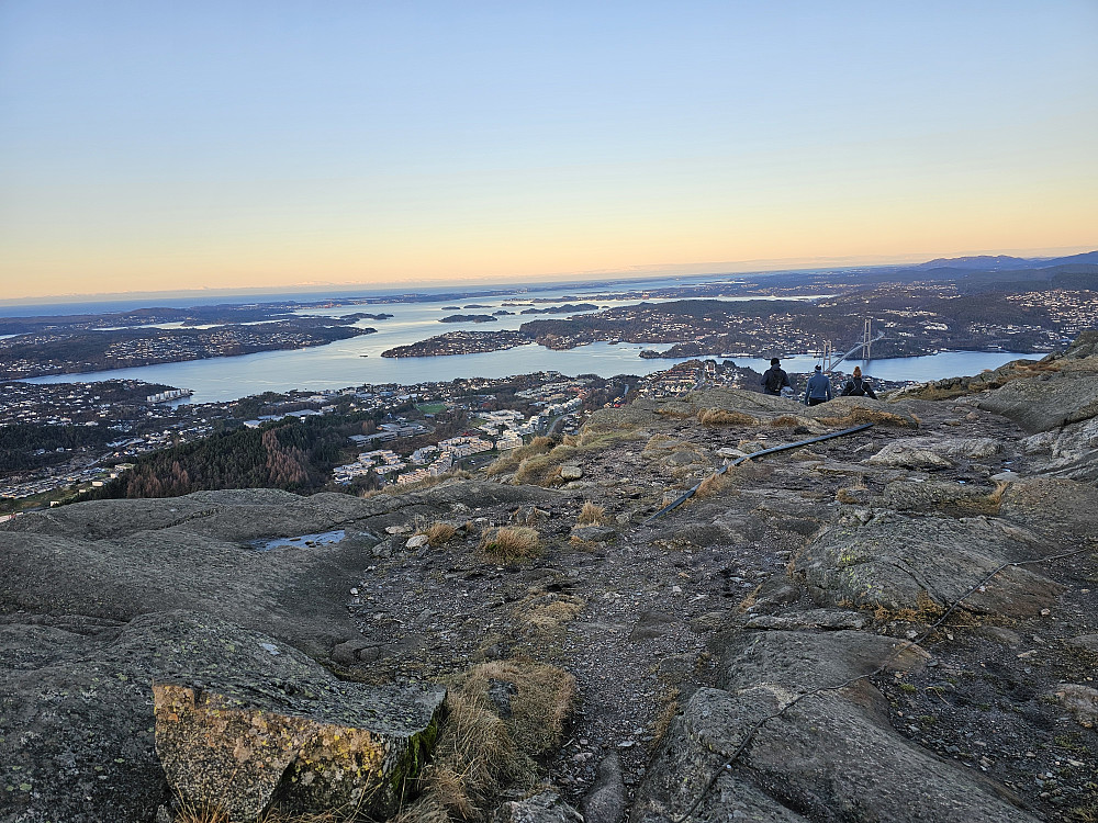 Lyderhorn utsikt mot nordvest