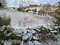 inn på Eikås gård og opp til Vikaleitet