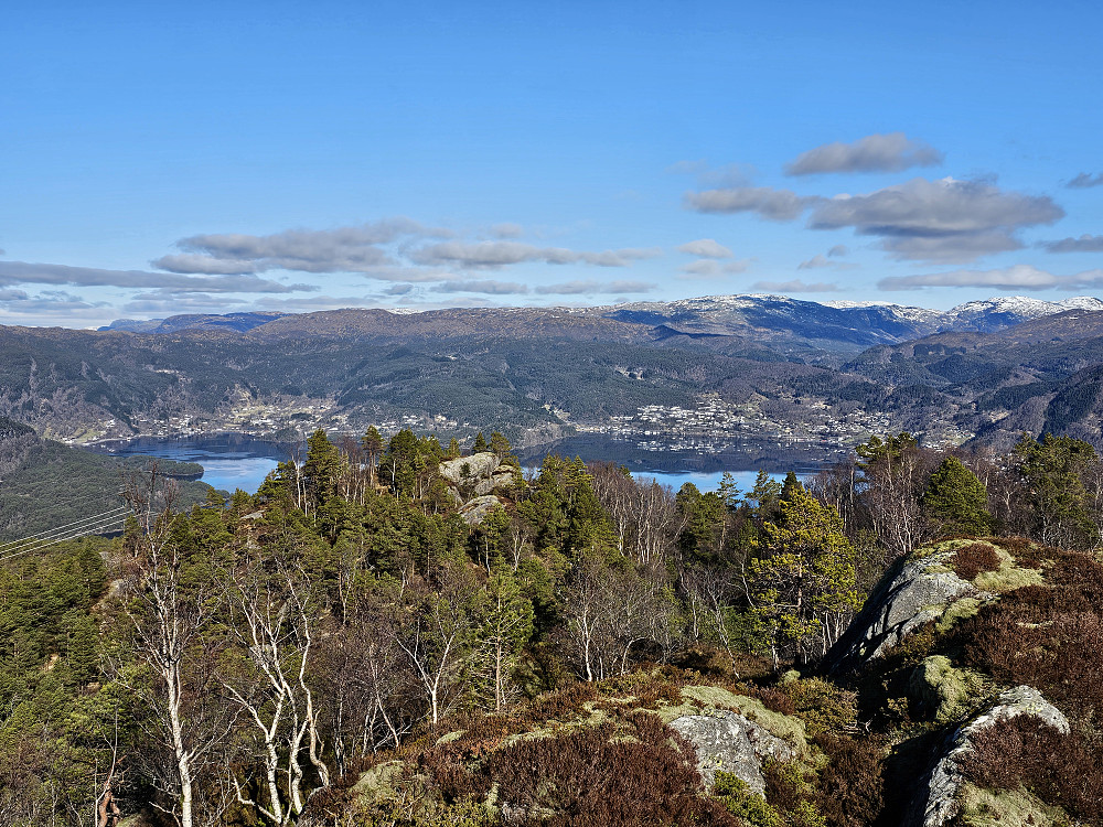 utsikt fra Steinafjellet mot Bjerkheim i nord