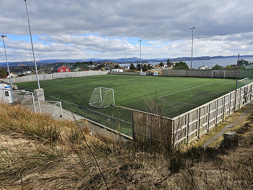 fotballbanen på Ramsøyna
