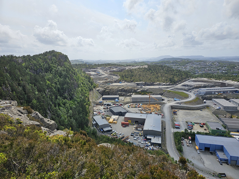 Pesvarden sett fra Børefjellet