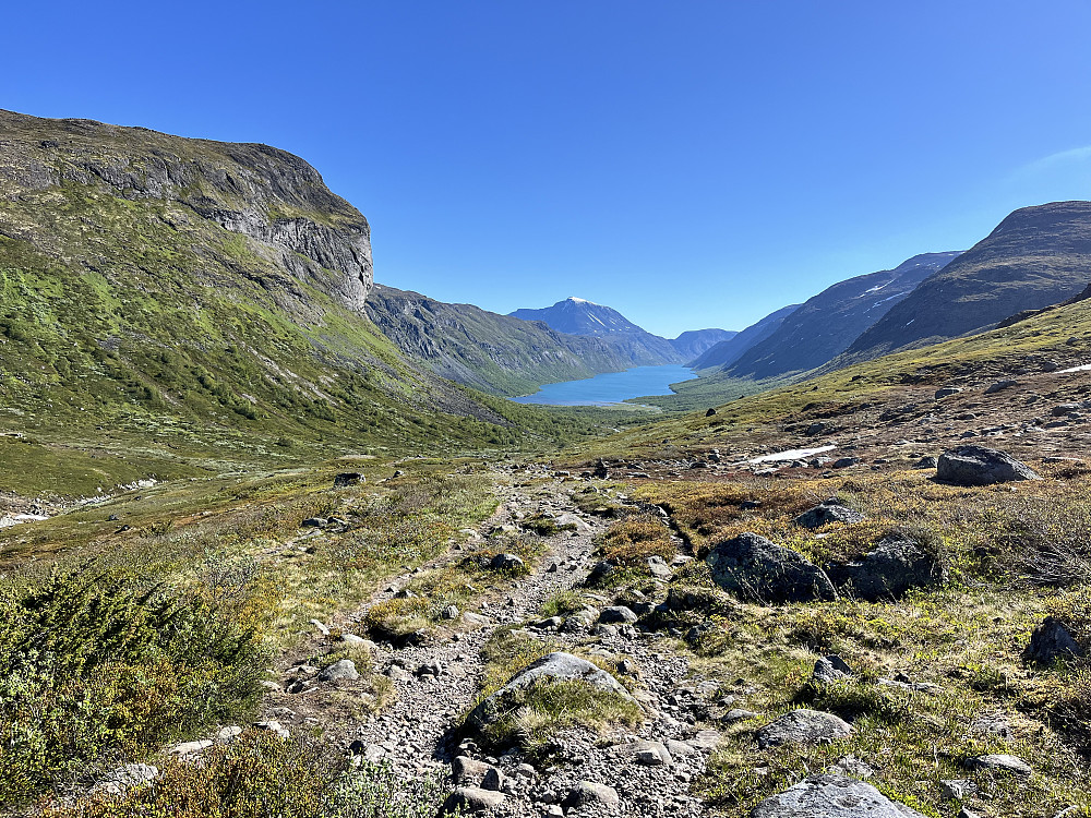Tilbakeblikk mot Gjendebu og Besseggen