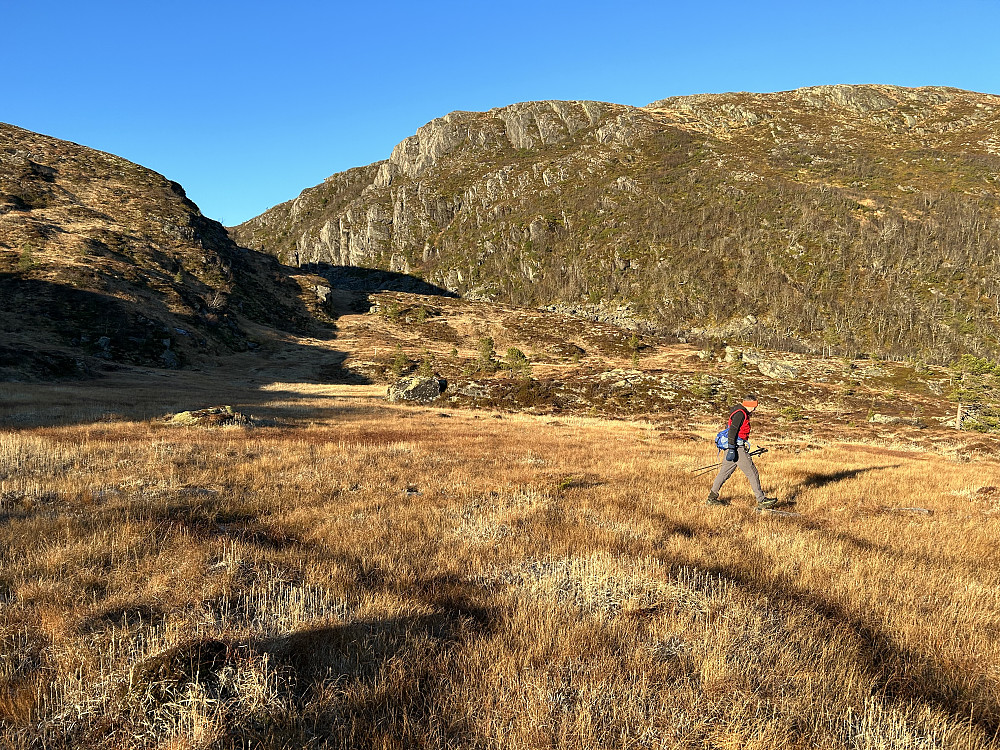  Under Lifjellet