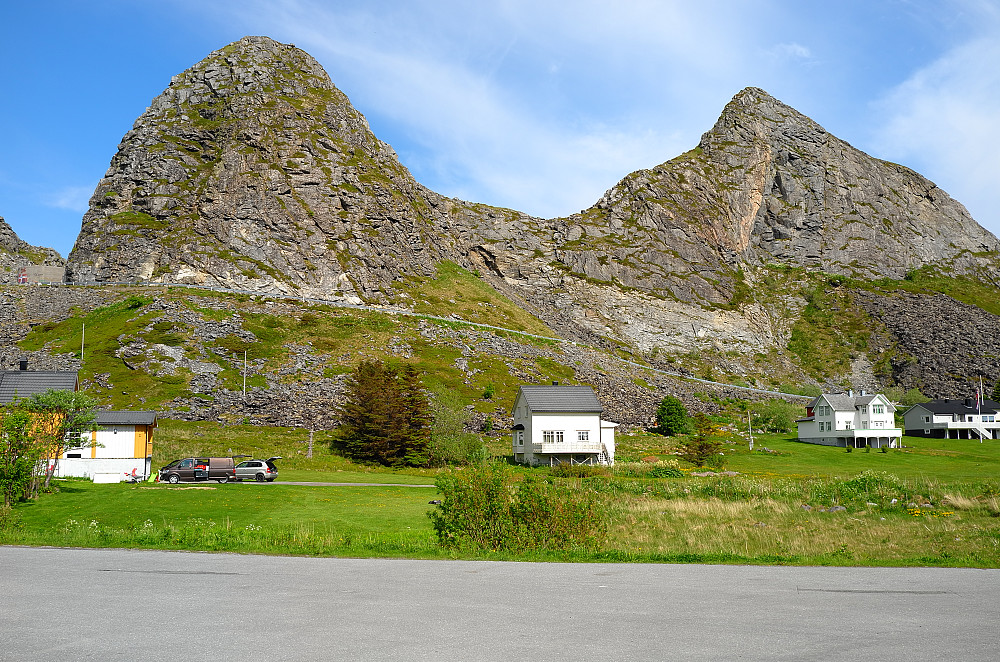 Valltinden til høyre