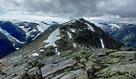 oskalde_20240804_66af52d42b37a.jpg