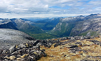 oskalde_20240806_66b25e5182f8c.jpg