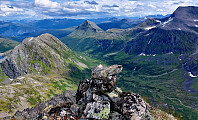 oskalde_20240807_66b3ccac084a2.jpg