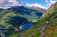 oskalde_20240807_66b3d18e0b086.jpg