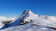 oskalde_20240809_66b5c8f323a63.jpg