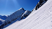 oskalde_20240809_66b61e53abcd5.jpg