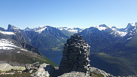oskalde_20240810_66b7a6f9af9df.jpg