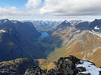 oskalde_20240811_66b86115a4cd9.jpg