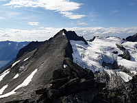 oskalde_20240811_66b87ebc9cc2f.jpg