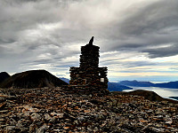 oskalde_20240811_66b88ad13049c.jpg