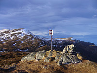 oskalde_20240815_66be630d3bc7c.jpg