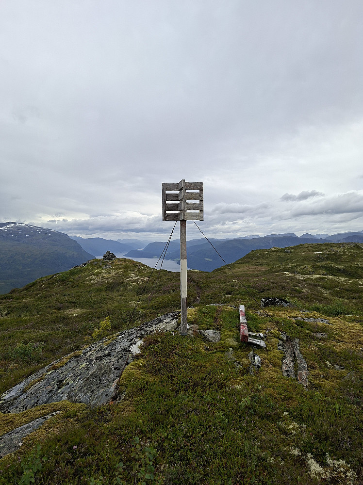 Høyeste punktet på Øyenibba
