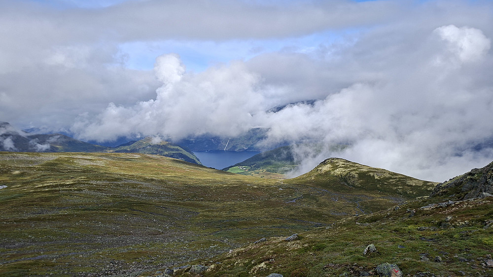 Nonsdalen og Nonshaugen