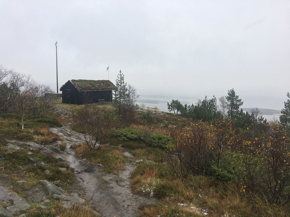 Snø og sludd i lufta.