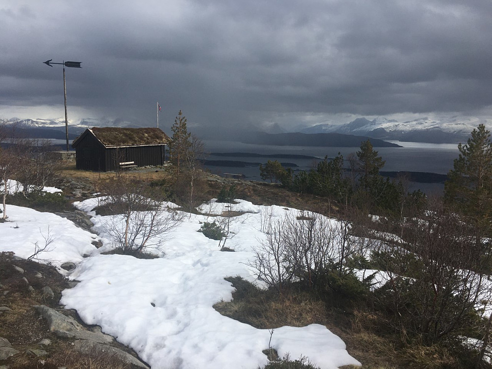 Snø i lufta