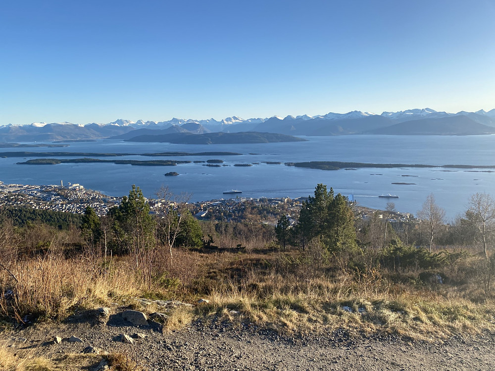 Fortsatt flott vær i Romsdalen.