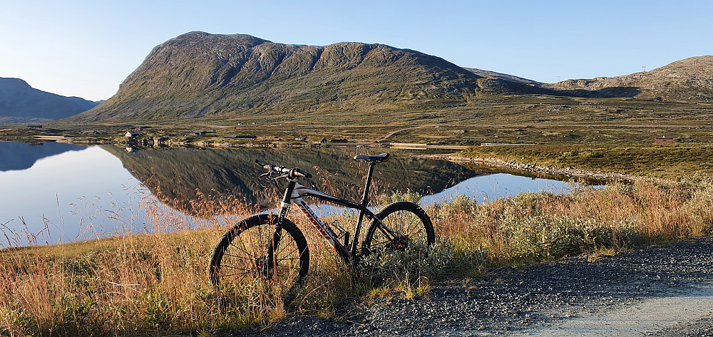 Tidlig morgen ved Eldrevatnet