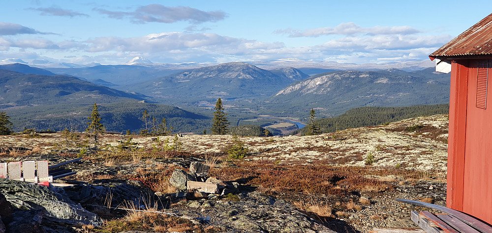 Utsikt nordover mot Atna.