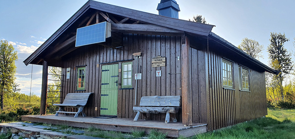 Vetåbua (Lillehammer og Omland turistforening)