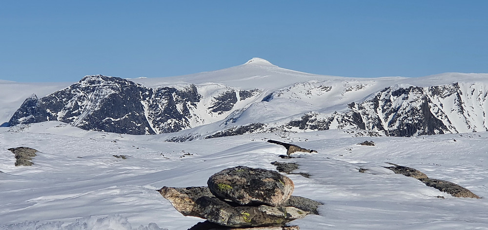 Snønipa sett fra Blåfjellet
