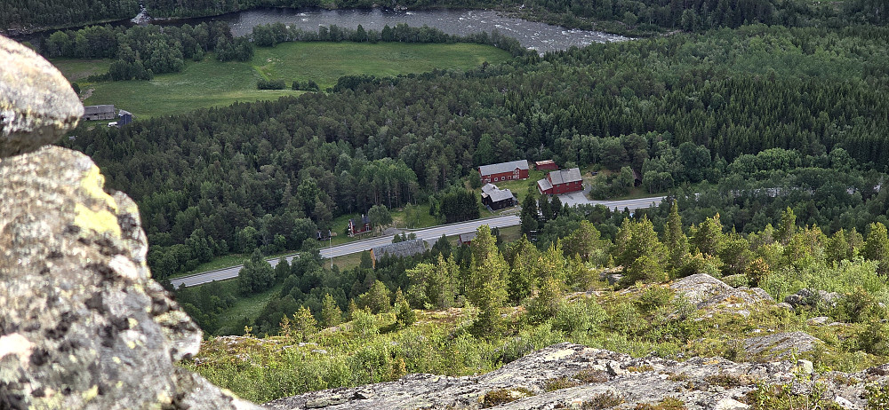 Ved første varden