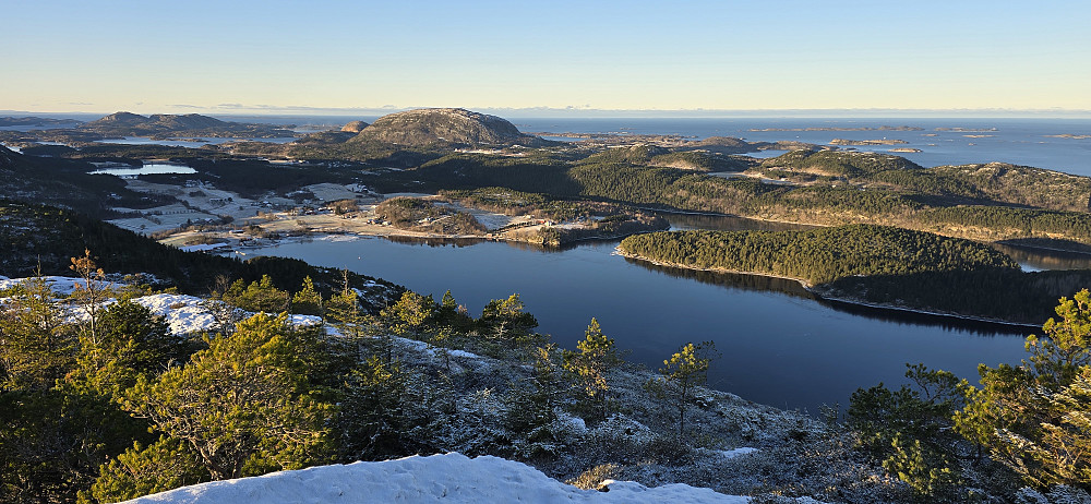 Oldfjorden - Rømmesfjellet i bakgrunnen