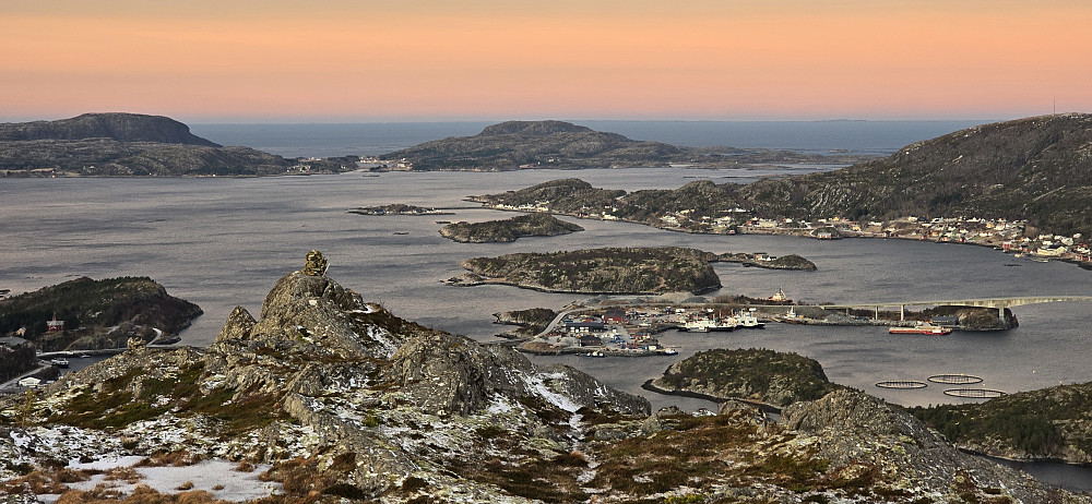 Utover mot Stokkøya og Linesøya