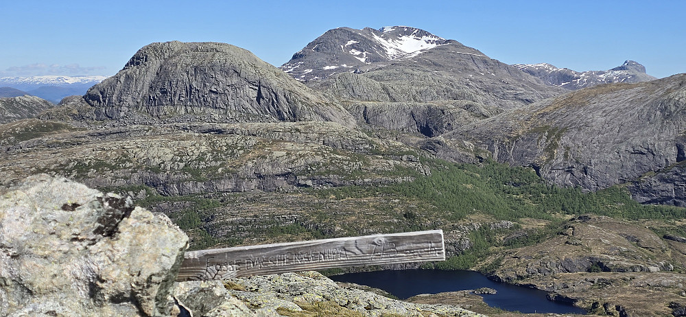 På Fossedalshengenipa
