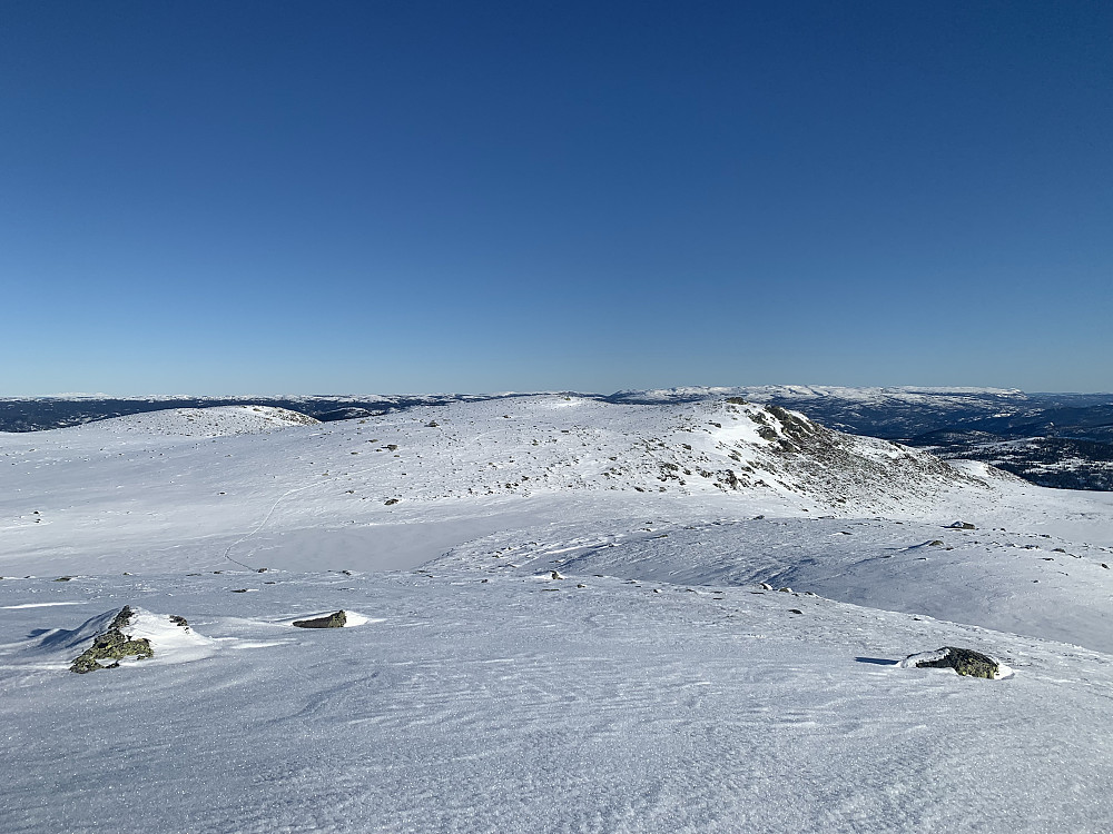 Sør for Trøgasetnatten sett fra Nord for Piktjernet 
