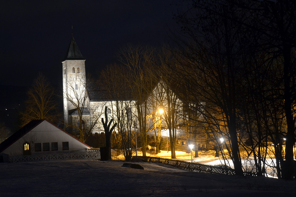 Gjerpen kirke fra Hestehaugen